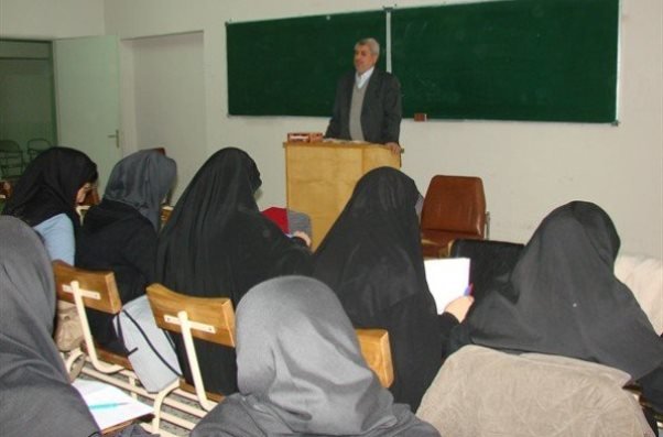 نسبت استاد به دانشجو در دانشگاههای دولتی استاندارد می شود کلاس درس