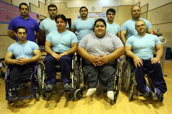 تیم وزنه برداری معلولان