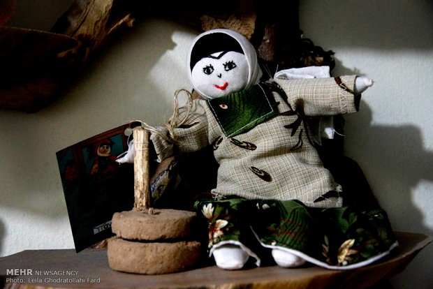 نمایشگاه عروسکهای بومی