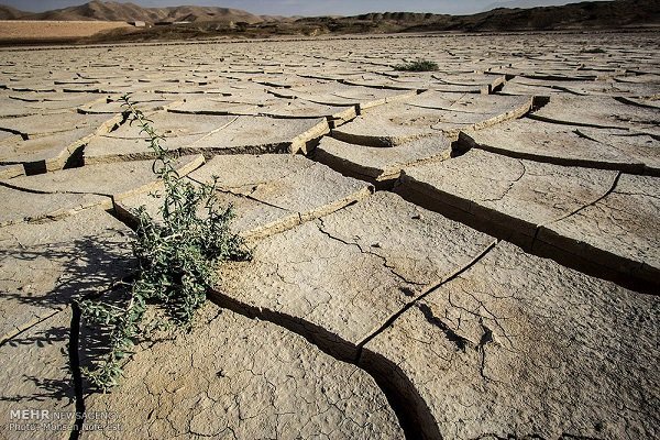 ۸۰ درصد منابع آبی تهران و کلان‌شهرها در آستانه نابودی است