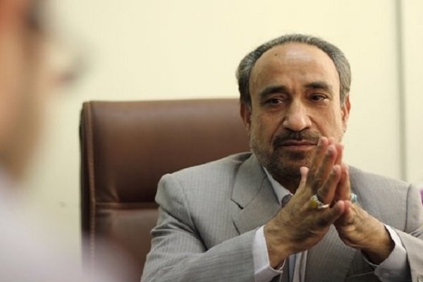 محمدرضا خباز، عضو حزب اعتماد ملی