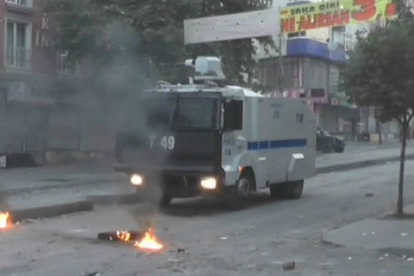 حمله مسلحانه علیه پلیس ترکیه در شهر تونج ایلی