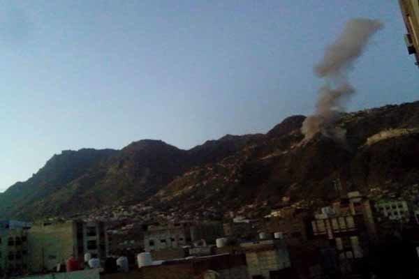 حمله جنگنده های ائتلاف ضد یمن به یک بازار در مأرب