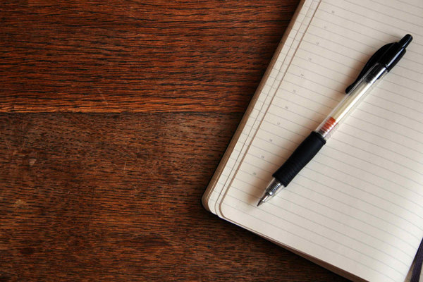 طرح ادبیات قلم نوشتن