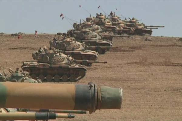 نیروهای زمینی ترکیه وارد خاک عراق شدند