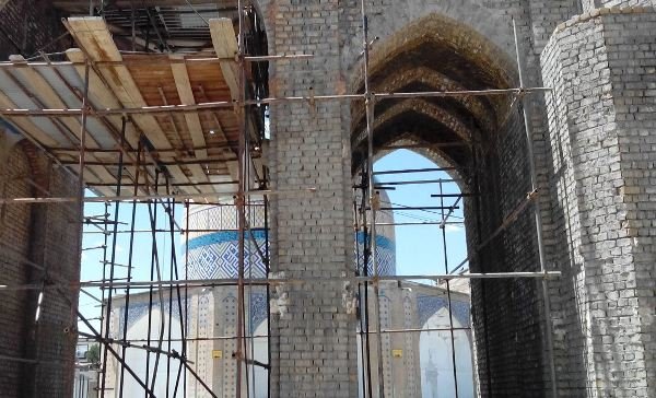 بافت تاریخی امامزاده هفده تن(ع)با هماهنگی میراث فرهنگی مرمت میشود بقعه هفده تن