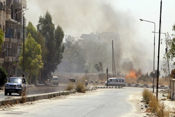 بمباران مواضع داعش در الرقه/ الحسکه با بحران انسانی مواجه است