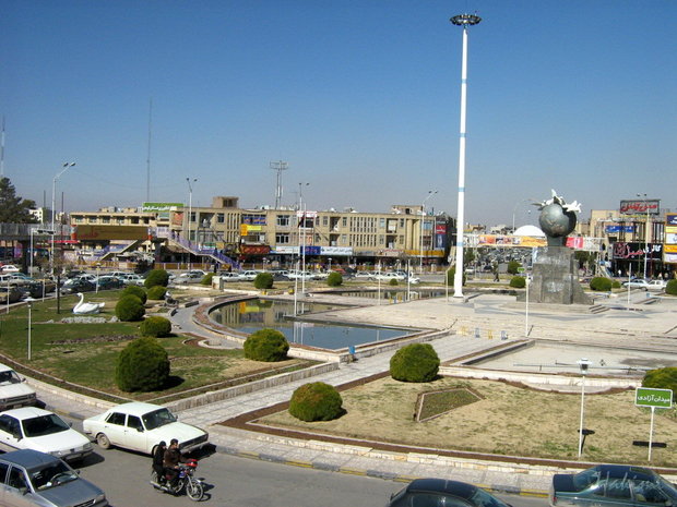 میدان آزادی کرمان