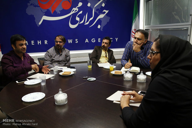 نشست آسیب شناسی تئاتر استانها