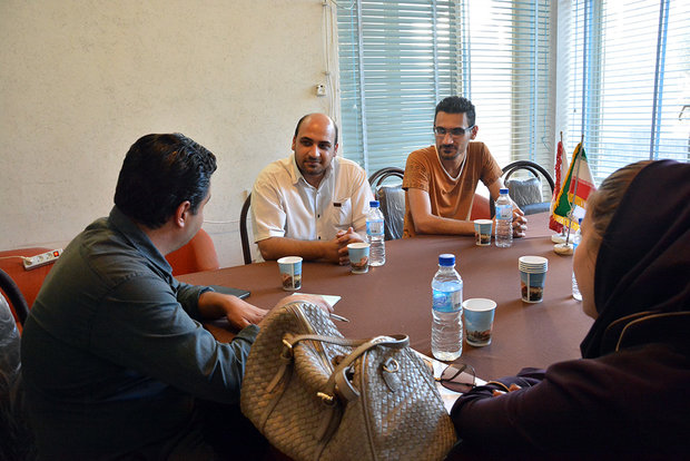 میزگرد مهر تئاتر