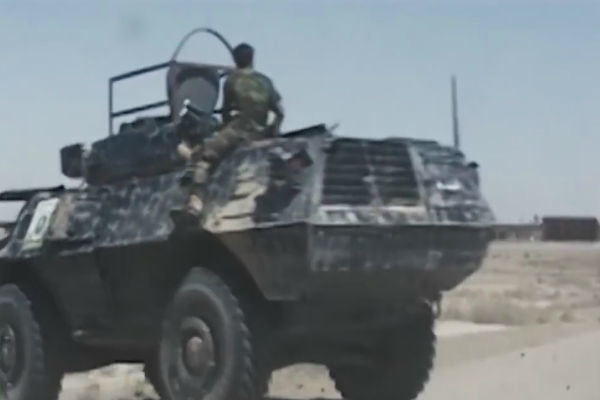 فیلم/ انفجار انتحاری و درگیری ارتش عراق با داعش