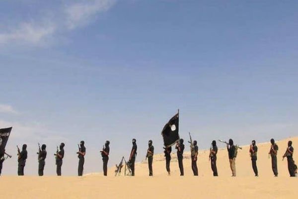 داعش ۵۰ عضو خود را به اتهام خیانت اعدام کرد