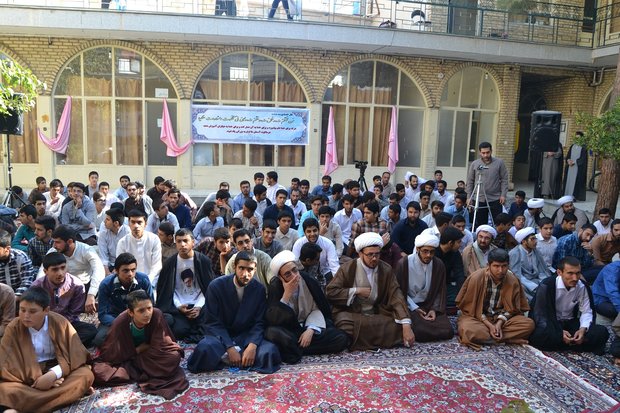 آغاز سال تحصیلی طلاب استان سمنان