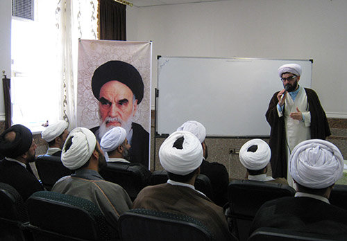گردهمایی یک روزه روحانیان بسیجی استان سمنان
