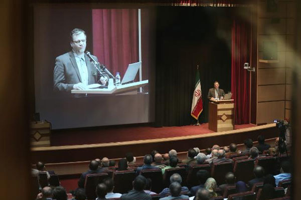 اعلام آمادگی وزارت بهداشت برای همکاری با انجمن های علمی پزشکی