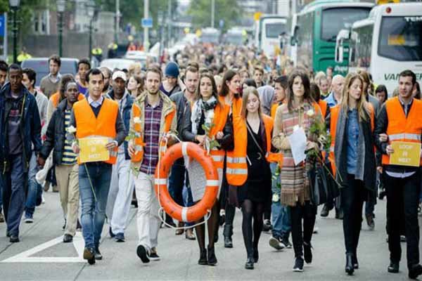 تظاهرات گسترده در دانمارک در حمایت از پناهجویان سوری