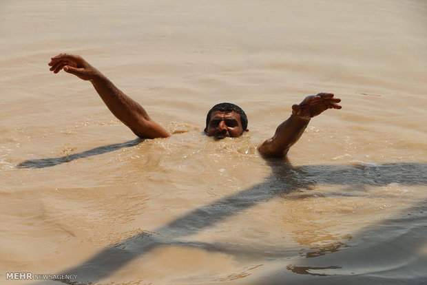 کارگاه لنج سازی در آبادان