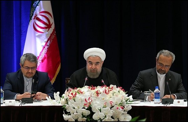 روحانی: تحریم مجدد نمی‌تواند در اراده ملت ایران تأثیری بگذارد