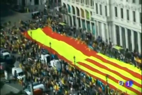 فیلم/ پیروزی جدایی طلبان در انتخابات کاتالونیا