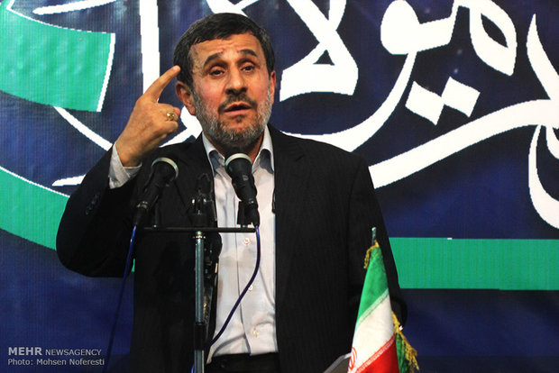حضور محمود احمدی نژاد در مسجد صدیقه طاهره بیرجند