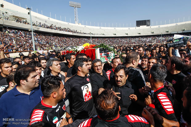 مراسم تشییع پیکر مرحوم هادی نوروزی کاپیتان تیم فوتبال پرسپولیس