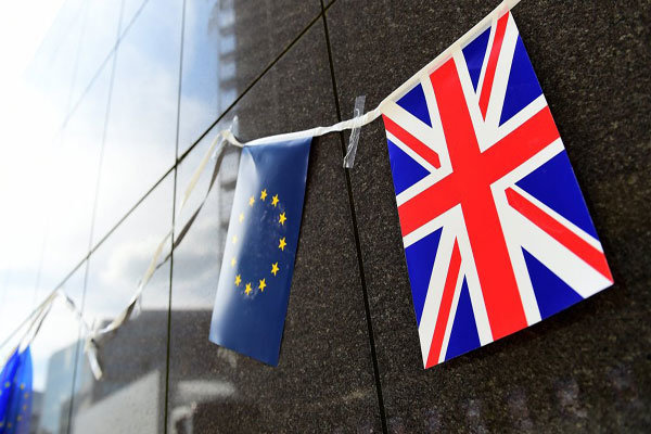 کاهش تمایل انگلیسی ها به حضور در اتحادیه اروپا