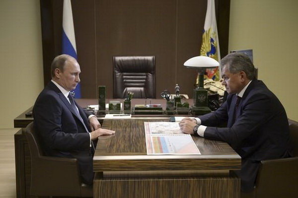 پوتین و وزیر دفاعش