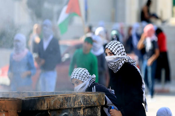 برگزاری تظاهرات ضد صهیونیستی در غزه/ یورش صهیونیستها به فلسطینیان