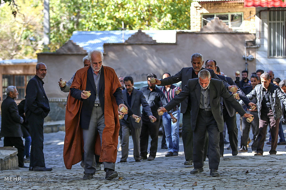 http://media.mehrnews.com/d/2015/10/26/4/1883719.jpg?ts=1445857917495