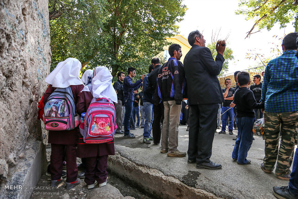 http://media.mehrnews.com/d/2015/10/26/4/1883739.jpg?ts=1445857917495