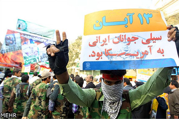 «فریدون عباسی» سخنران راهپیمایی ۱۳ آبان در شیراز است