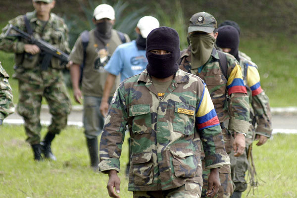 «فارک» دولت کلمبیا را به کارشکنی در روند صلح متهم کرد