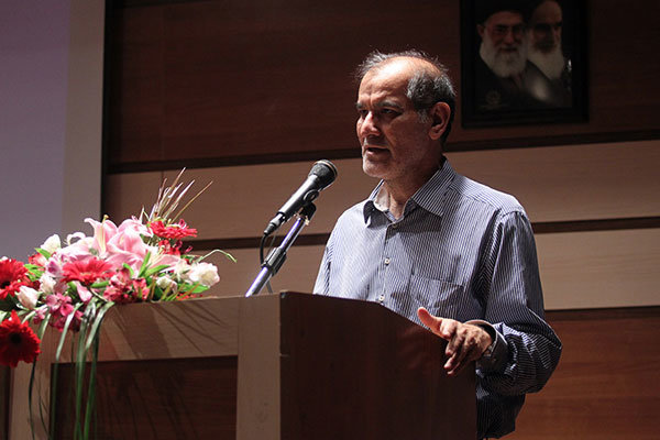 http://media.mehrnews.com/d/2015/11/03/3/1892910.jpg?ts=1447218659337