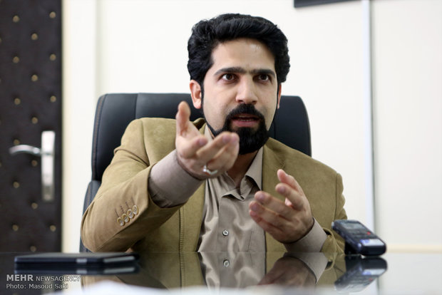 «نشان شیرازه» به دنبال پیوند شیرازه از هم پاشیده کتاب ایرانی است مجید غلامی جلیسه دبیر بیست و سومین دوره هفته کتاب