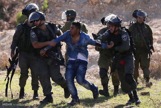 یورش صهیونیست‌ها به الخلیل/ ده‌ها فلسطینی بازداشت شدند