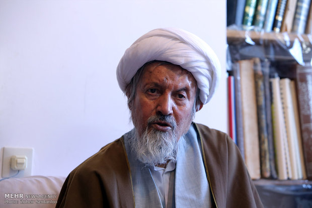نظارت شورای نگهبان از اول استصوابی بود/ «ولی امر» فقط یک نفر است  گفتگو با آیت الله مومن