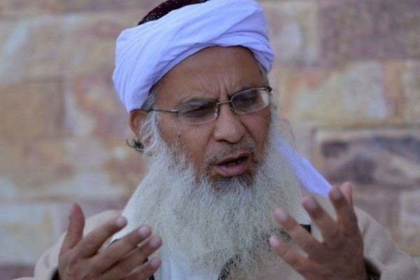تشدید اختلافات خطیب افراطی لال مسجد و دولت پاکستان