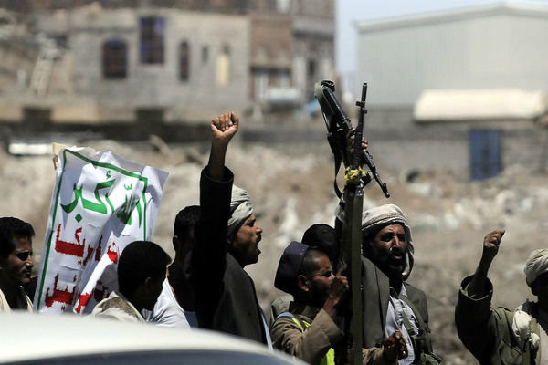 حمله موشکی یمنی‌ها به پایگاه سعودی «السعله» در جیزان