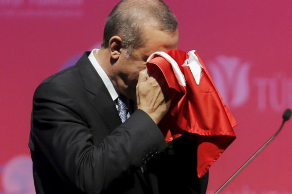 اردوغان: اگر خبر خرید نفت از داعش درست باشد، استغفا می دهم