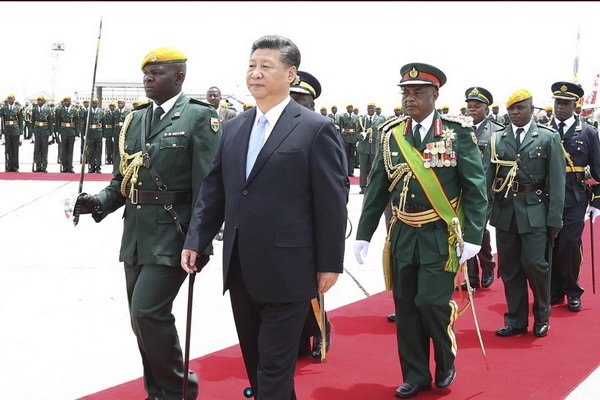رئیس جمهوری چین وارد زيمبابوه شد