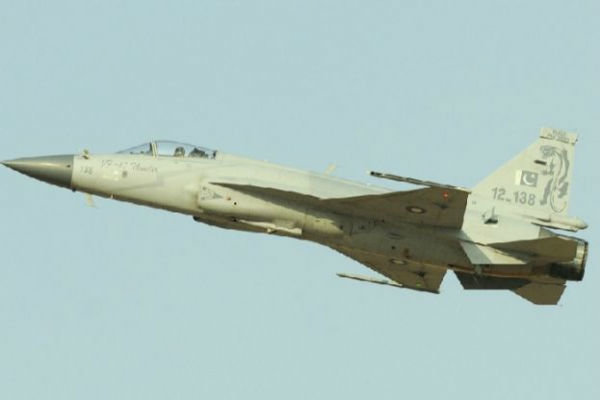 سریلانکا از پاکستان ۱۰ جنگنده «جی اف ۱۷» می‌خرد
