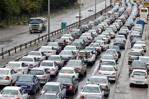 ترافیک نیمه سنگین در شهریار - تهران/ محدودیت‌های تردد در آخر هفته