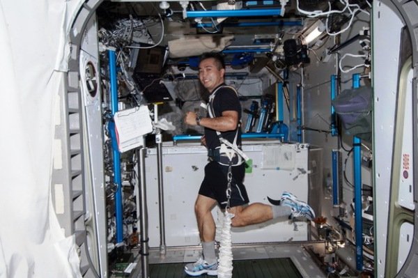 دوی ماراتن در ایستگاه فضایی بین المللی