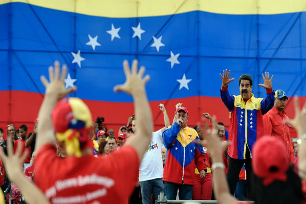 برگزاری انتخابات پارلمانی در ونزوئلا/احتمال شکست یاران چاوز
