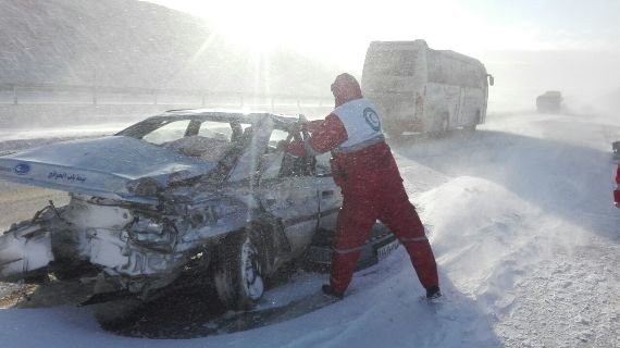 اسکان اضطراری ۳۱۴ حادثه دیده برف و کولاک در مازندران