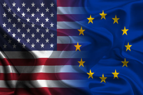 پرچم آمریکا و اتحادیه اروپا 