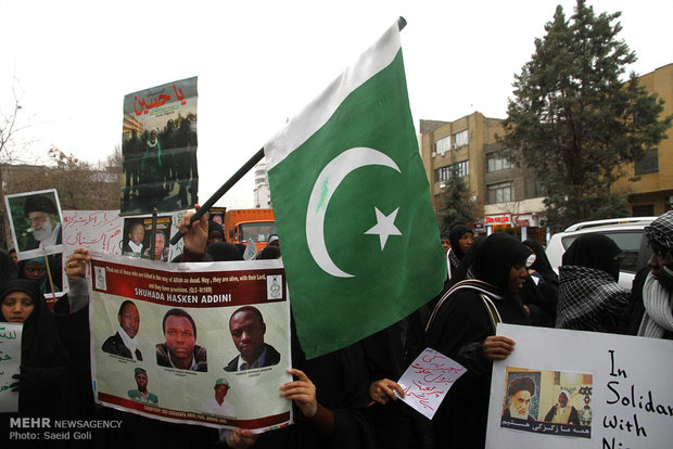تجمع اعتراضی مردم مشهد در حمایت از شیعیان نیجریه