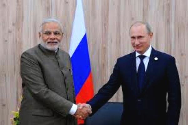 سفر نخست وزیر هند به روسیه/گسترش روابط نظامی و هسته‌ای