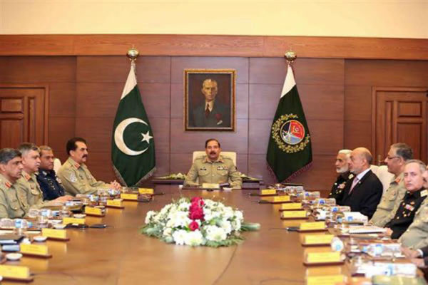 ارتش پاکستان برای ریشه کنی تروریسم و افراطی گری مصمم است