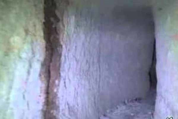 فیلم/انهدام تونل متعلق به تروریست ها در حومه دمشق